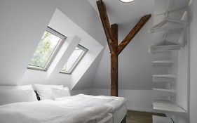 Pytloun Flat Hotel